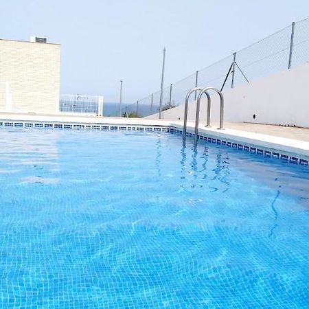 Adosado con fantásticas vistas al mar y piscina. Peníscola Exterior foto